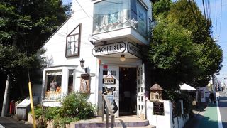 絵本の中のようなお店