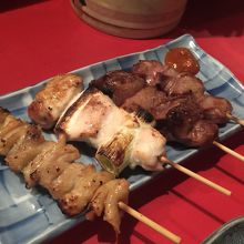 焼鳥（皮、レバー、ねぎま、タン）