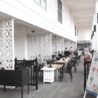 オープンカフェ