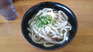 高松駅バスターミナルの向かいの為、高松駅周辺で手軽に讃岐うどんを楽しみたい方には良いかもしれません