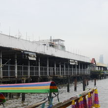 桟橋から見た船着き場