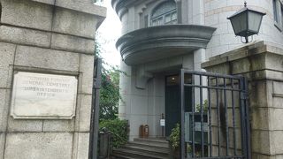 外国人墓地に眠る方たちの物語