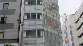 サイドメニュー食べ放題のランチ