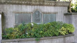 グラント将軍の植樹碑