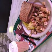 フードコートのモーニング