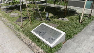 千代田区役所前