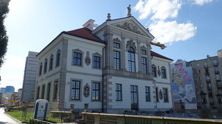 ワルシャワならでは。