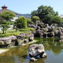 道の駅隣接の庭園