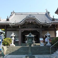 井戸寺本堂