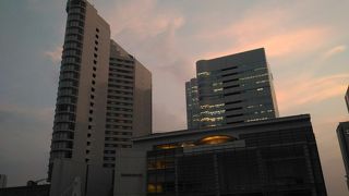 複合ビル群の総称になります