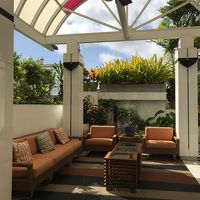 :玄関入ってのロビー