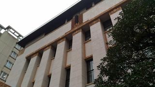 銀行員の親睦とか保養のために建てられたそうです