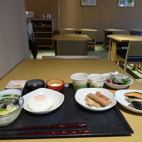 朝食会場も広くて過ごし易いです