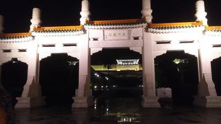 白菜に中国人が群がってました