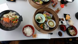 牛陶板焼きとせいろ蒸し