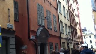 雰囲気のある細い路地