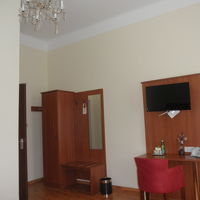 天井が高く、床はフローリング