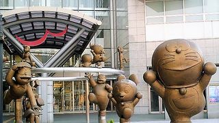 [ドラえもん＆その仲間]のブロンズ像