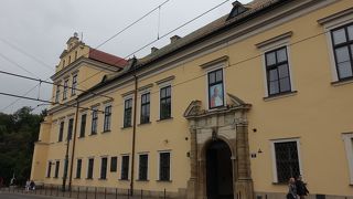 聖フランシスコ教会の北側です