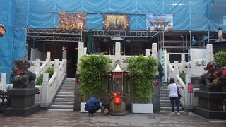 改装中でしたがお参りは出来ました