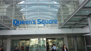 みなとみらい駅直結の大型ショッピングモール