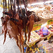 不思議なお店も