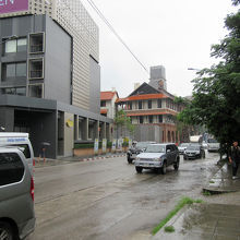 さて空港側に向かって進みます