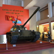 館内展示：統一会堂に突入をしたＴ５４Ｂ型８４３号戦車