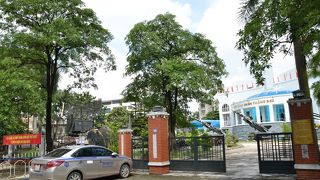 入館料無料…Ｂ５２爆撃機の残骸が…