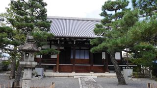 夏の終わりの六地蔵巡りで有名