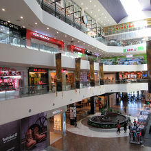 マレーシア人の好きな噴水もありました