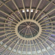 ドームの天井