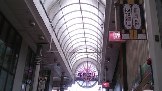 なや通り～さつま揚げ専門店や黒豚惣菜の店がありました～