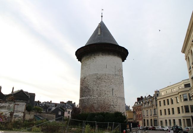  ジャンヌ・ダルクが投獄されていた円塔