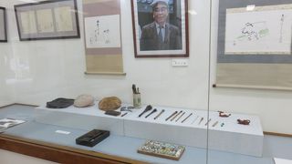 絵画の道具などの展示があります。
