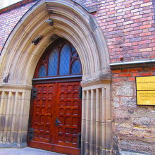 教会の入り口