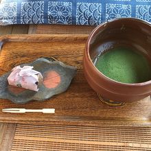 福田屋のきび団子とお抹茶。