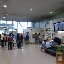 この受付でセットチケットも購入できます