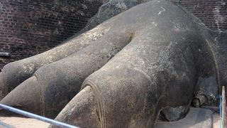 ライオンの口の入り口