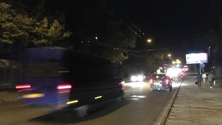 夜は驚きの暗さ