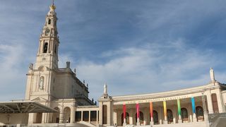 巡礼の聖地ファティマの聖堂です。