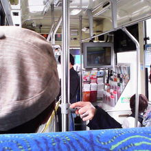 平日の昼下がりでも席が埋まることが多いです