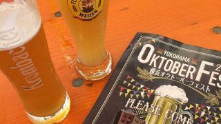 ダンスも有のオクトーバーフェスト