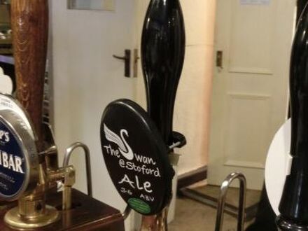 the swan stoford 写真