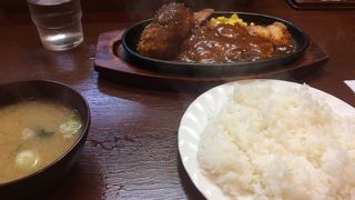 ランチは日替わりで800円