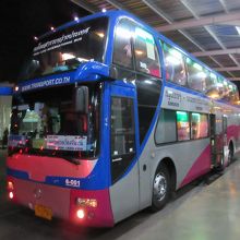 タイ・バンコク－ラオス・ビエンチャンの国際バス