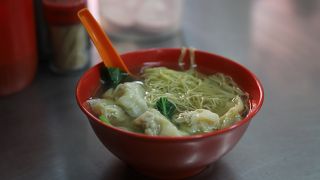 ワンタン麺