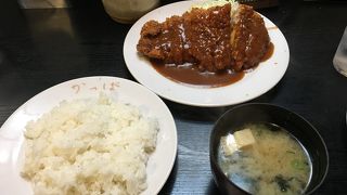 デミグラスソースでトンカツ