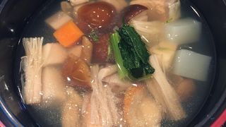 ちょっと高め　蕎麦が美味しい