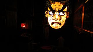 青森市で人気の居酒屋．外国人観光客もよく利用するそうです．お酒はチョット高いかな．